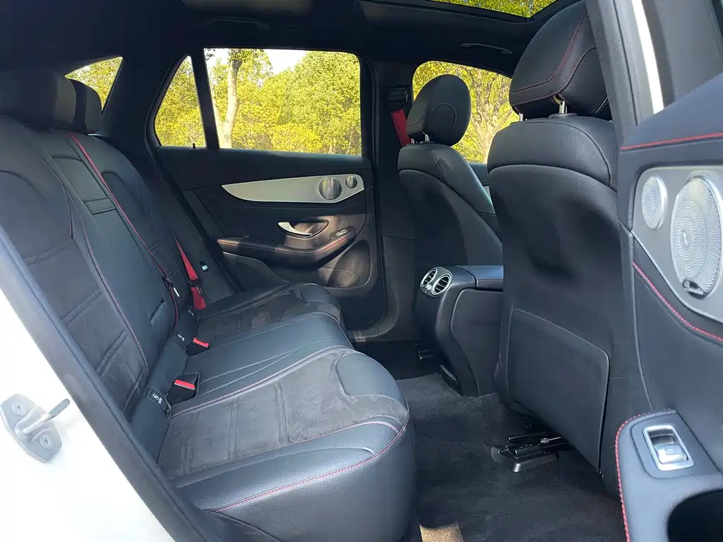 Mercedes-Benz GLC AMG — фото 14