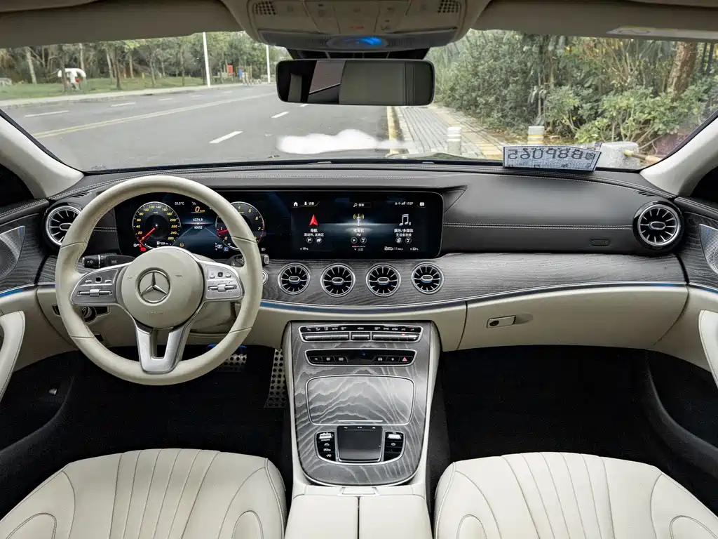 Mercedes-Benz CLS — фото 5