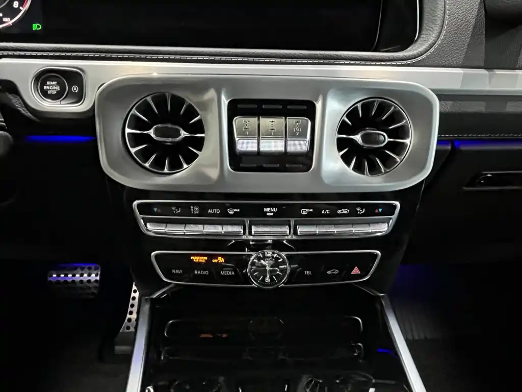Mercedes-Benz G-Class AMG — фото 20