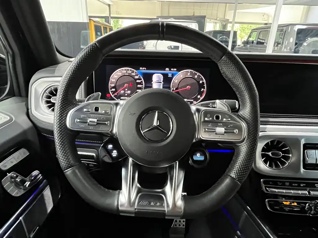 Mercedes-Benz G-Class AMG — фото 22