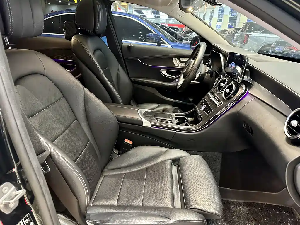 Mercedes-Benz C-Class — фото 10