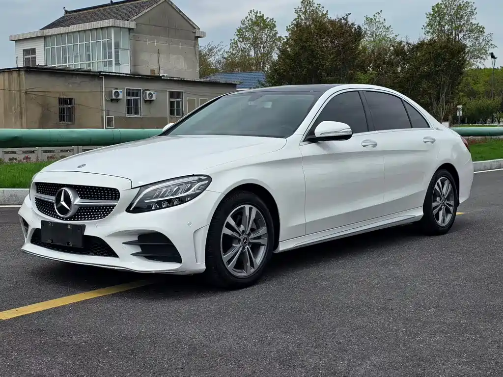 Mercedes-Benz C-Class — фото 2