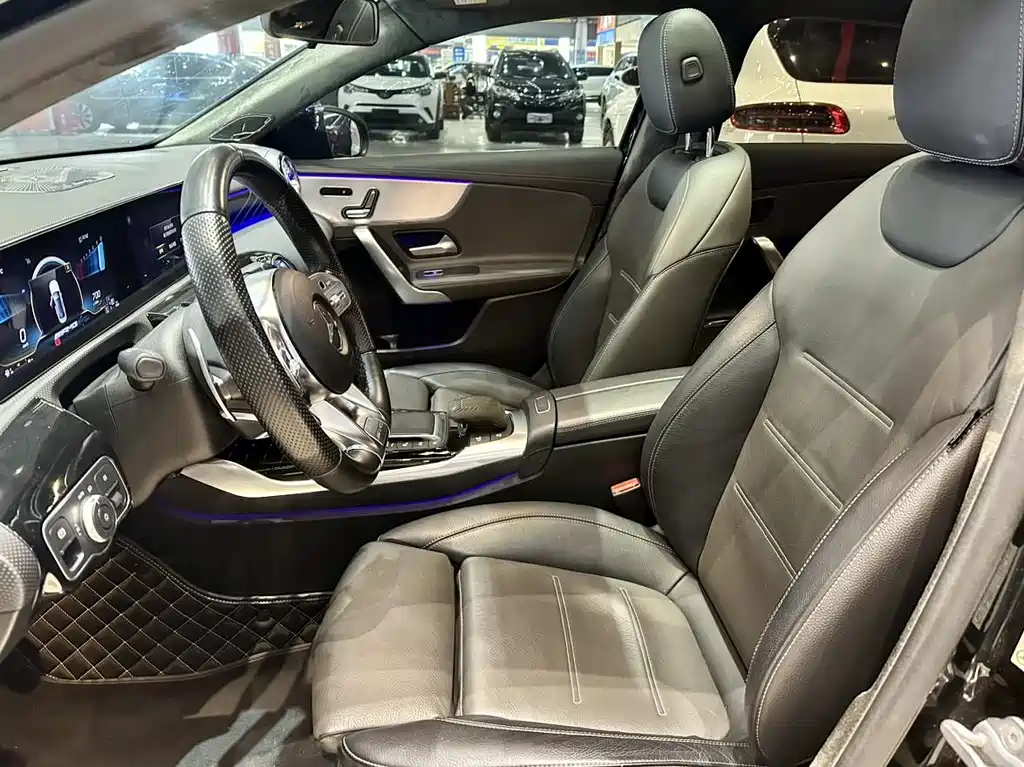 Mercedes-Benz A-Class AMG — фото 5