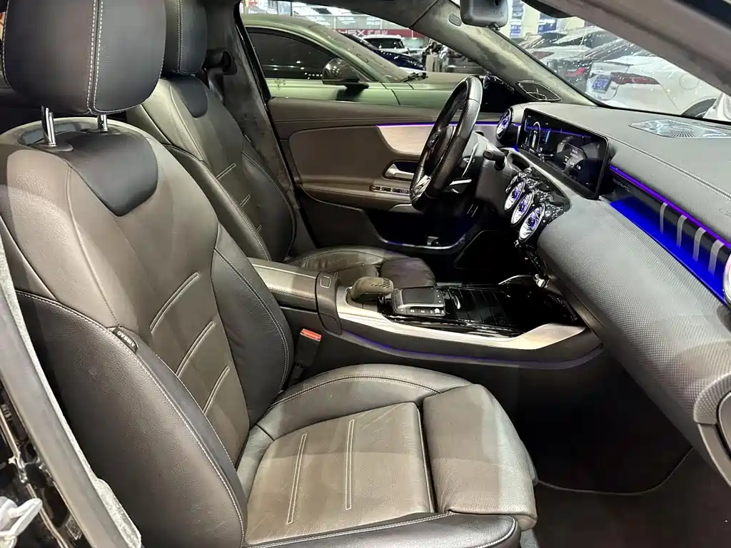 Mercedes-Benz A-Class AMG — фото 10