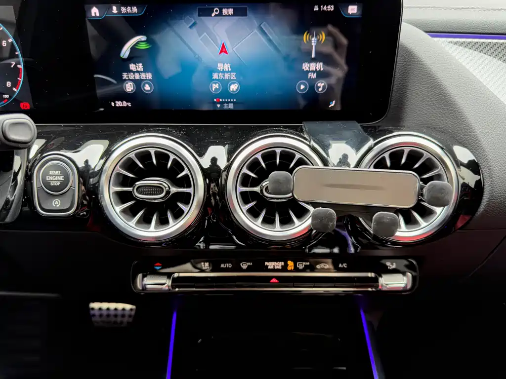 Mercedes-Benz GLA AMG — фото 23