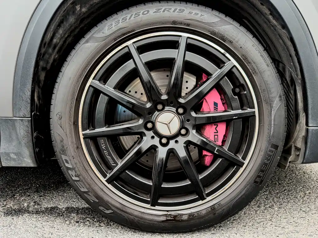 Mercedes-Benz GLA AMG — фото 8