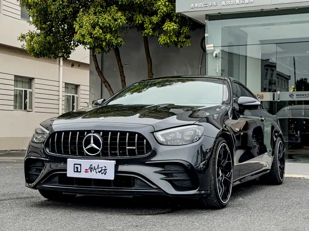 Mercedes-Benz E-Class AMG — фото 3