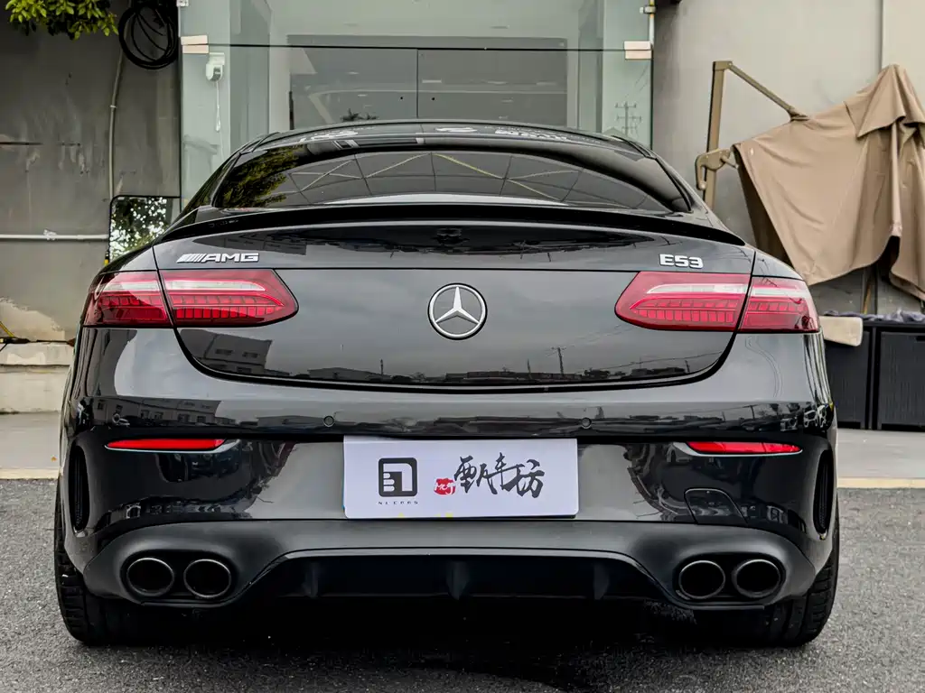 Mercedes-Benz E-Class AMG — фото 5