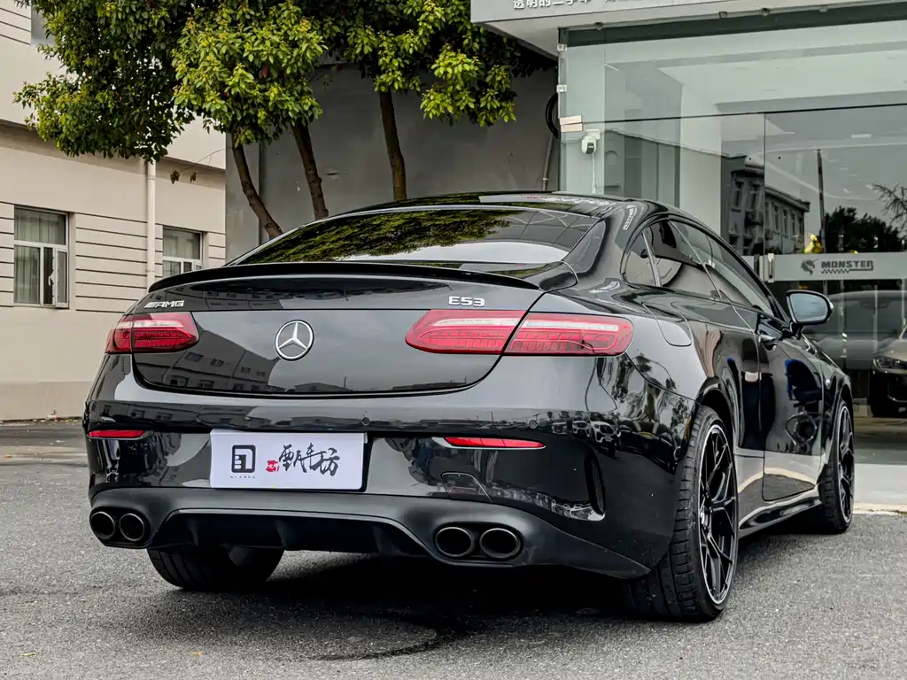 Mercedes-Benz E-Class AMG — фото 6