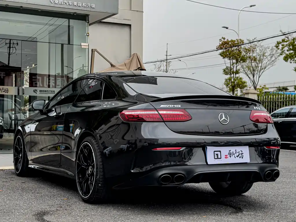 Mercedes-Benz E-Class AMG — фото 7