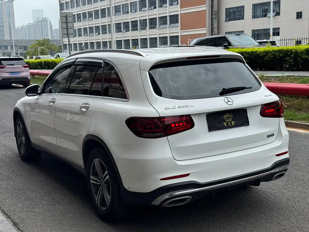 Mercedes-Benz GLC — фото 11