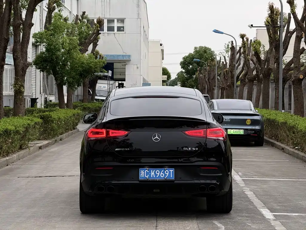 Mercedes-Benz GLE Coupe AMG — фото 7