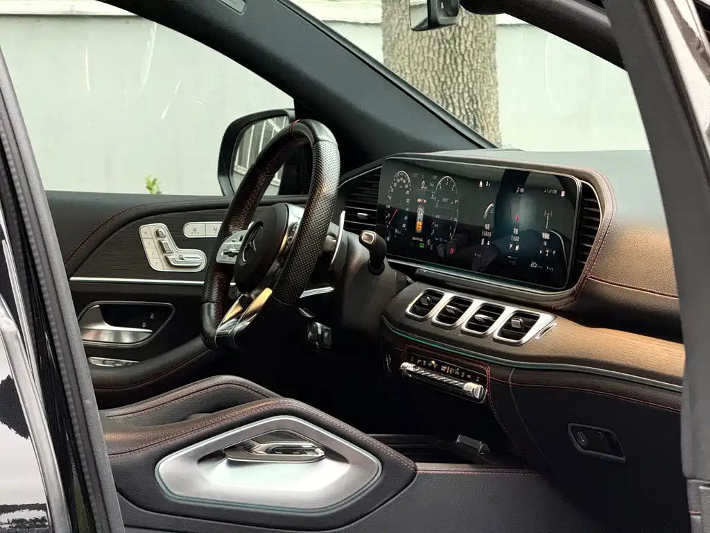 Mercedes-Benz GLE Coupe AMG — фото 9