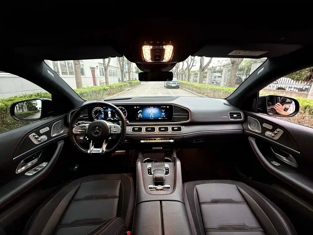 Mercedes-Benz GLE Coupe AMG — фото 10