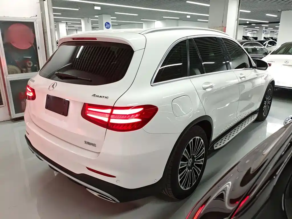 Mercedes-Benz GLC — фото 23