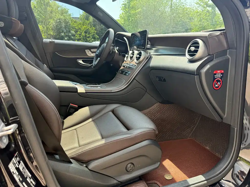 Mercedes-Benz GLC — фото 14