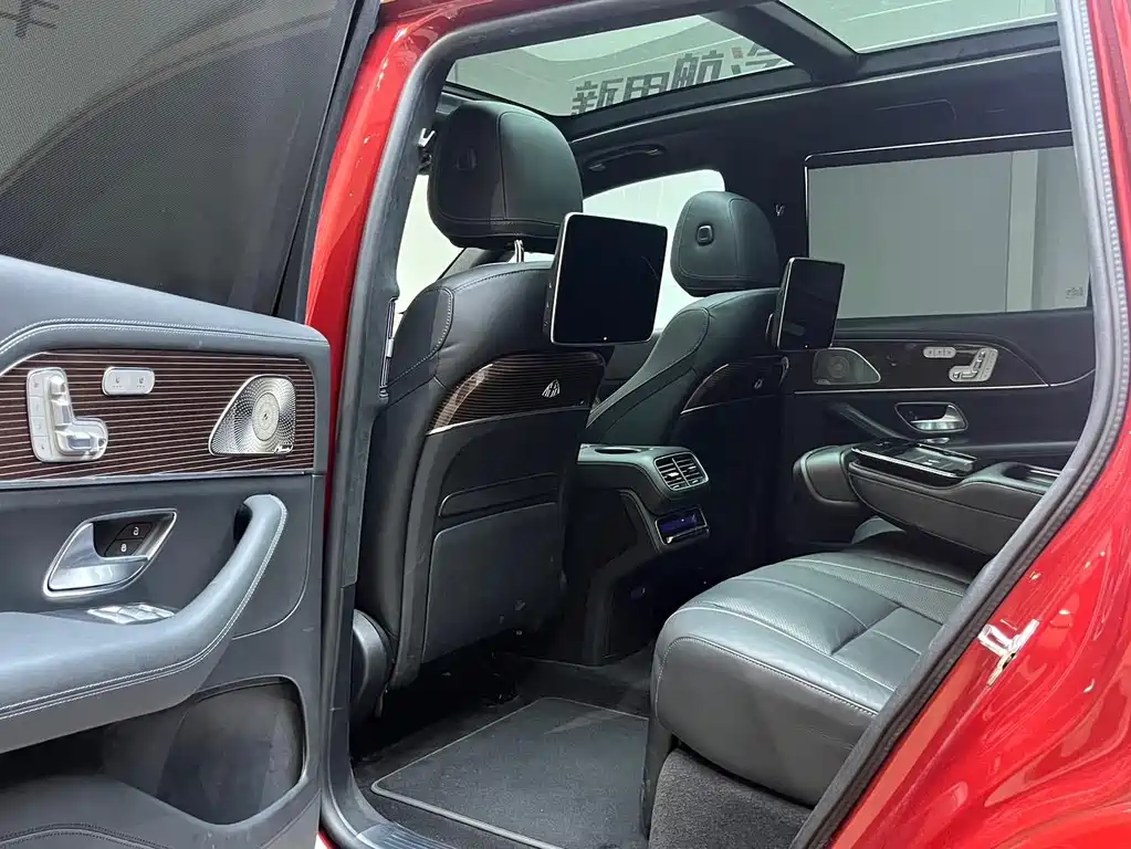 Mercedes-Benz GLS — фото 18