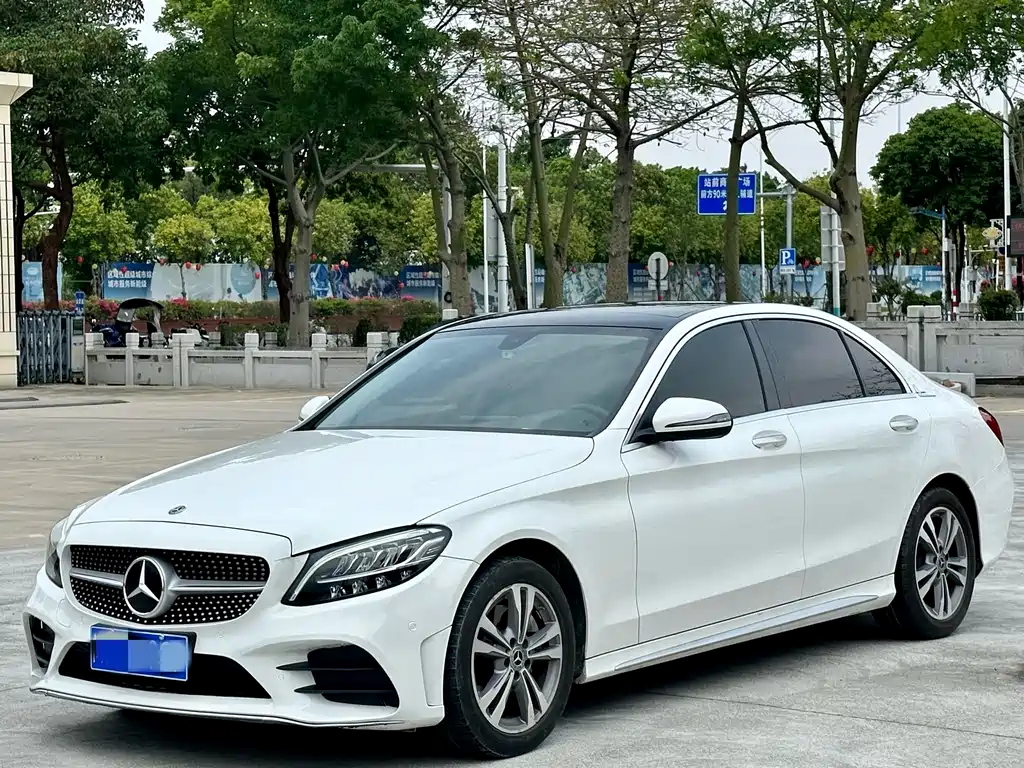 Mercedes-Benz C-Class — фото 3