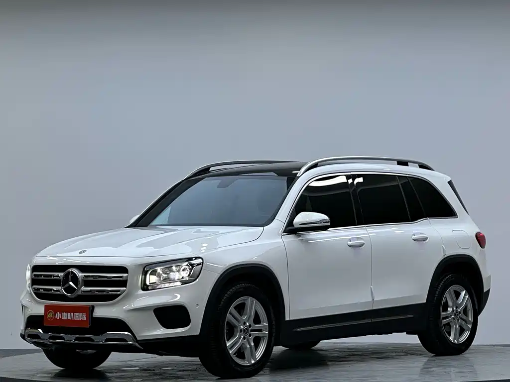 Mercedes-Benz GLB — фото 2