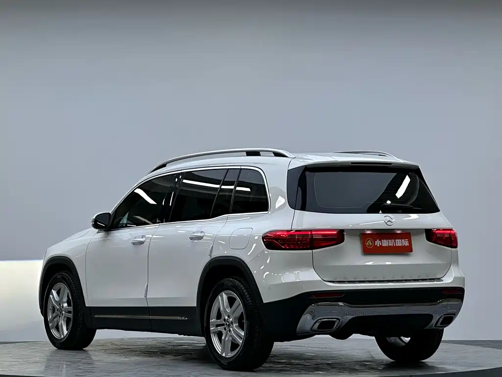 Mercedes-Benz GLB — фото 25