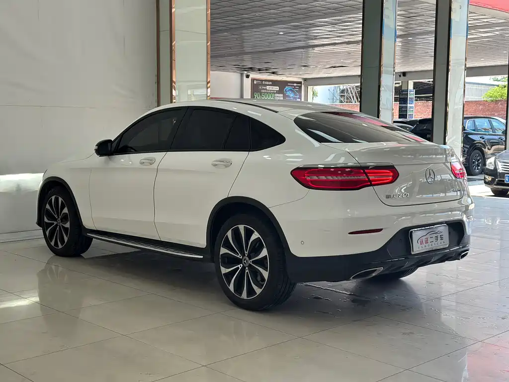 Mercedes-Benz GLC Coupe — фото 17
