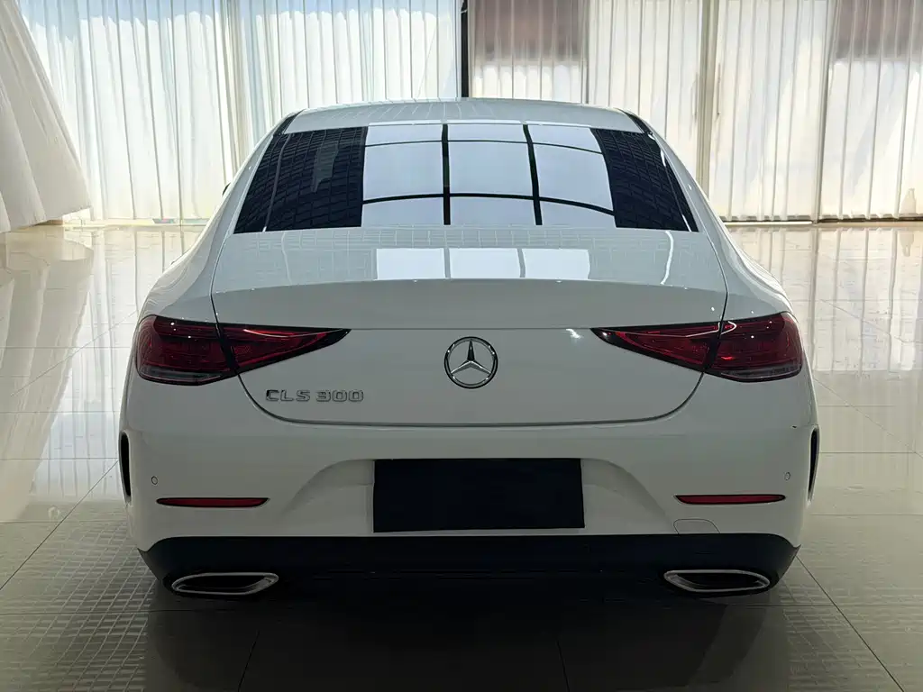 Mercedes-Benz CLS — фото 5