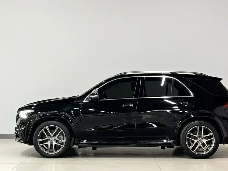 Mercedes-Benz GLE AMG — фото 3