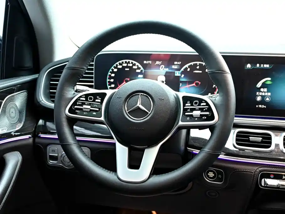 Mercedes-Benz GLS — фото 19
