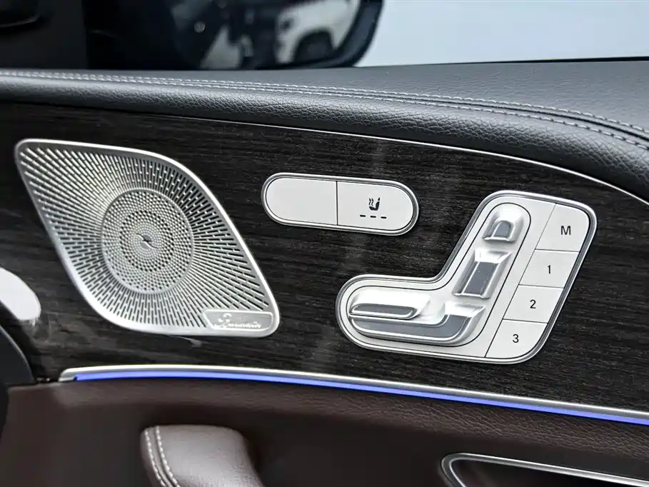 Mercedes-Benz GLS — фото 30