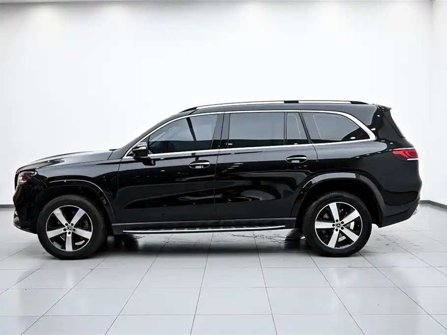 Mercedes-Benz GLS — фото 5