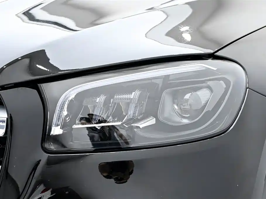 Mercedes-Benz GLS — фото 10