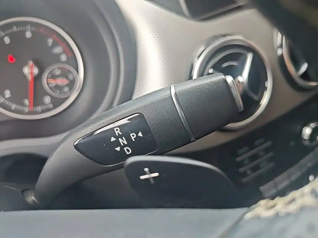 Mercedes-Benz B-Class — фото 14