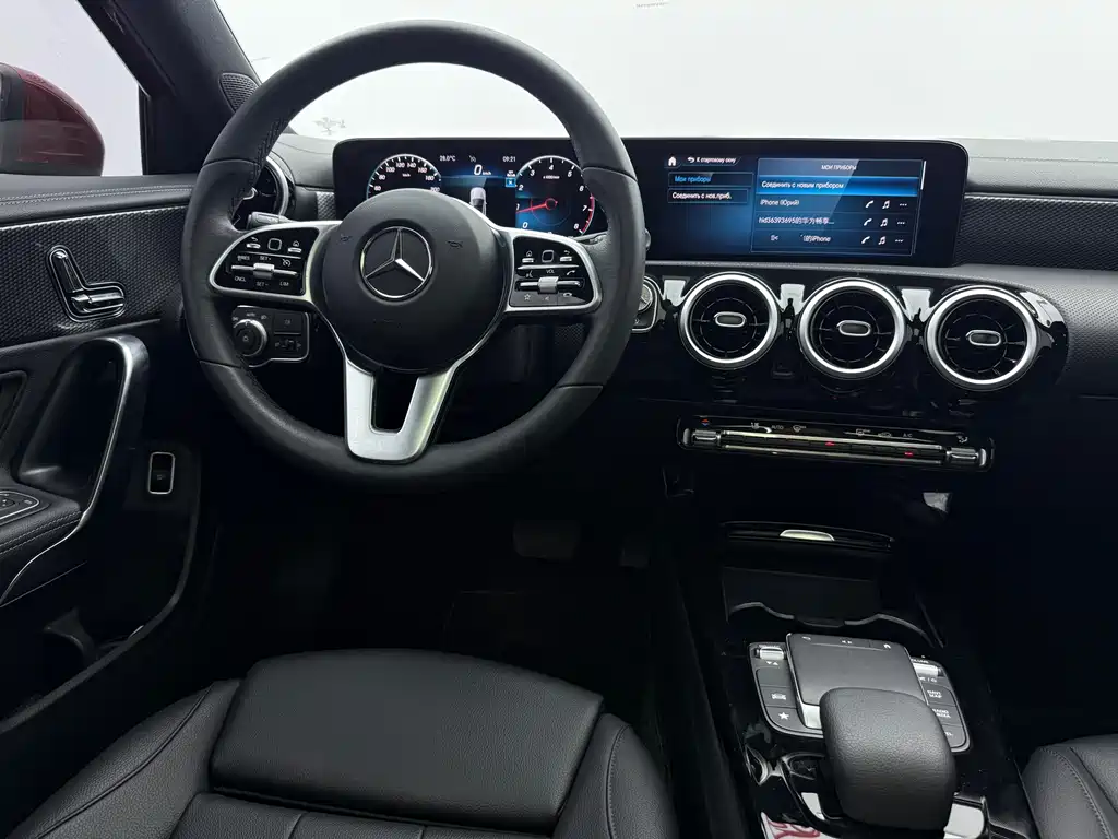 Mercedes-Benz A-Class — фото 10