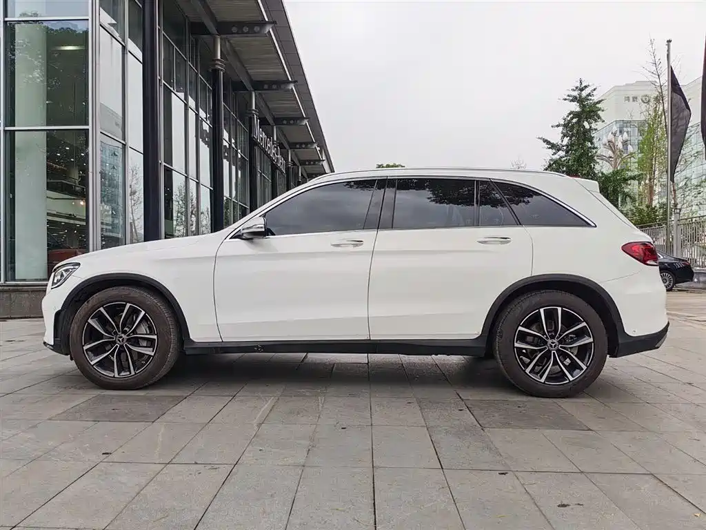 Mercedes-Benz GLC — фото 4