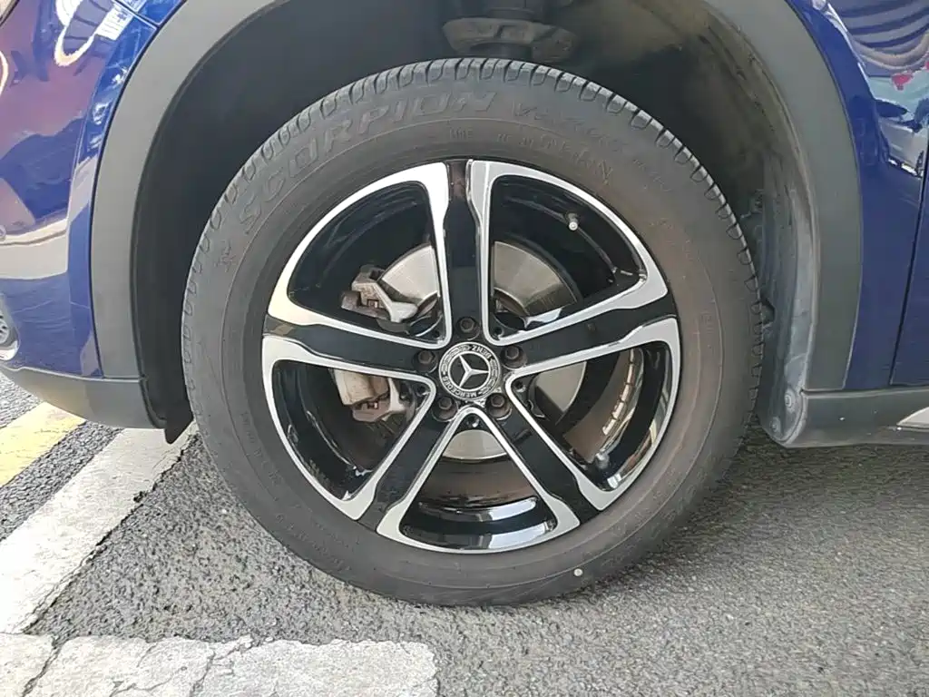 Mercedes-Benz GLA — фото 23