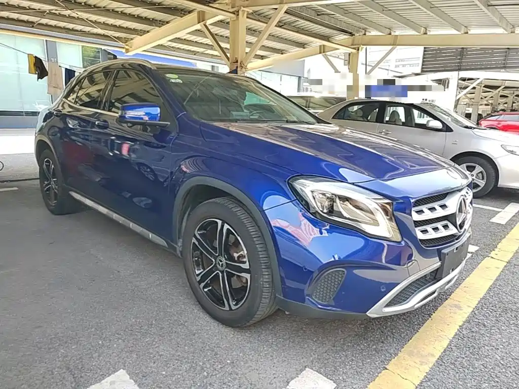 Mercedes-Benz GLA — фото 4