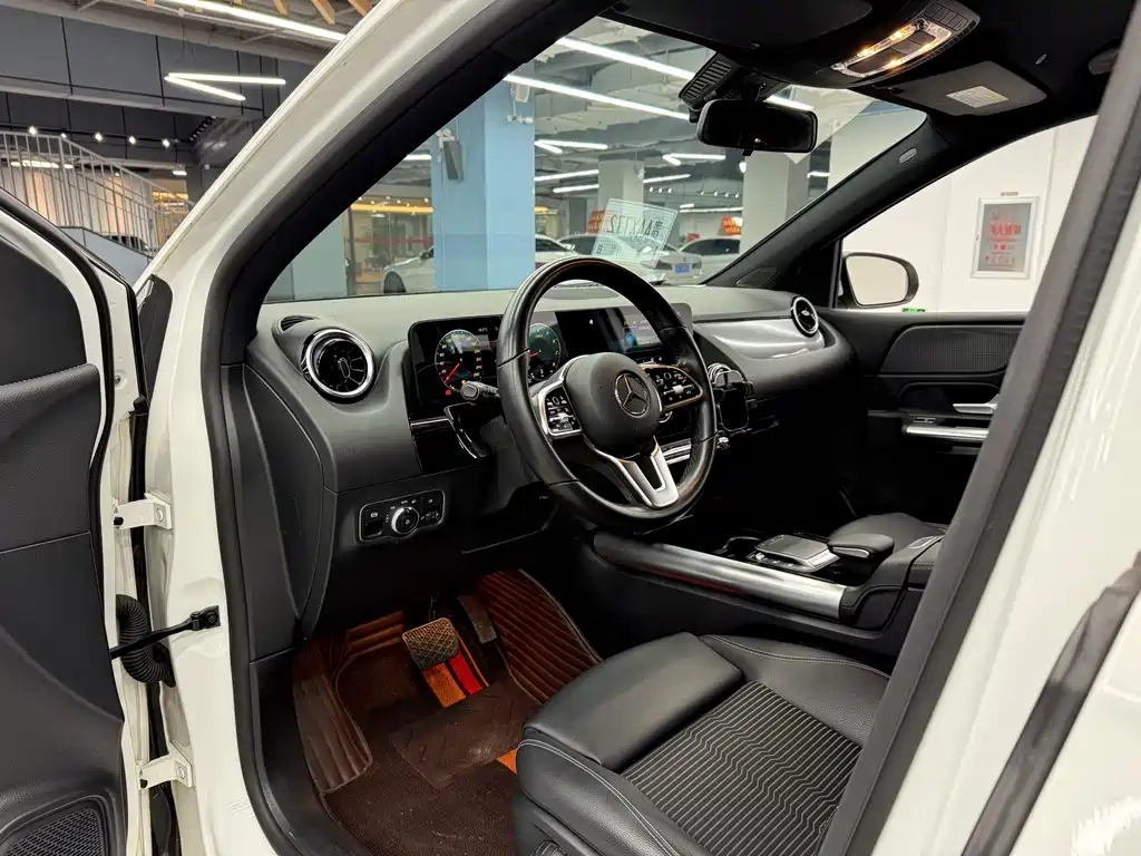 Mercedes-Benz B-Class — фото 13