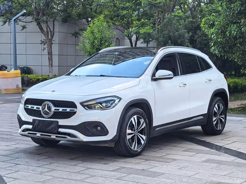Mercedes-Benz GLA — фото 3