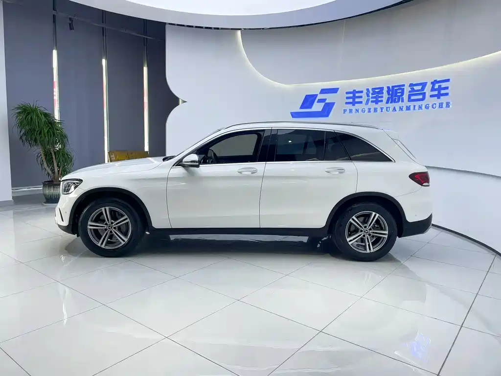 Mercedes-Benz GLC — фото 4