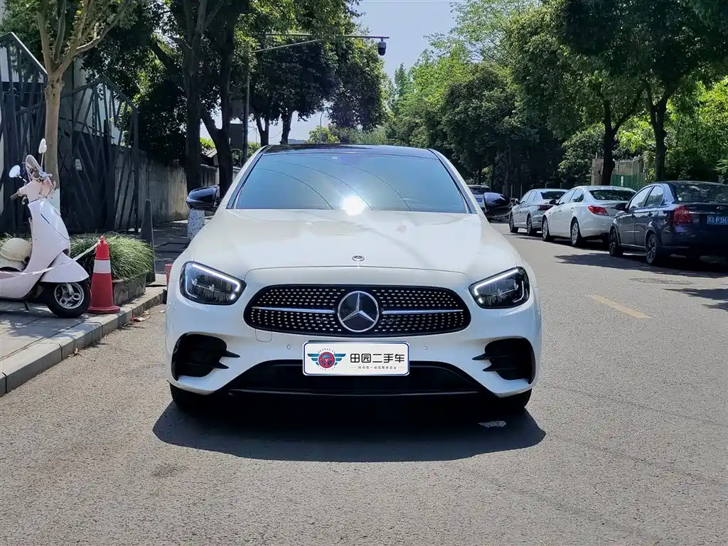 Mercedes-Benz E-Class (Import) — фото 2