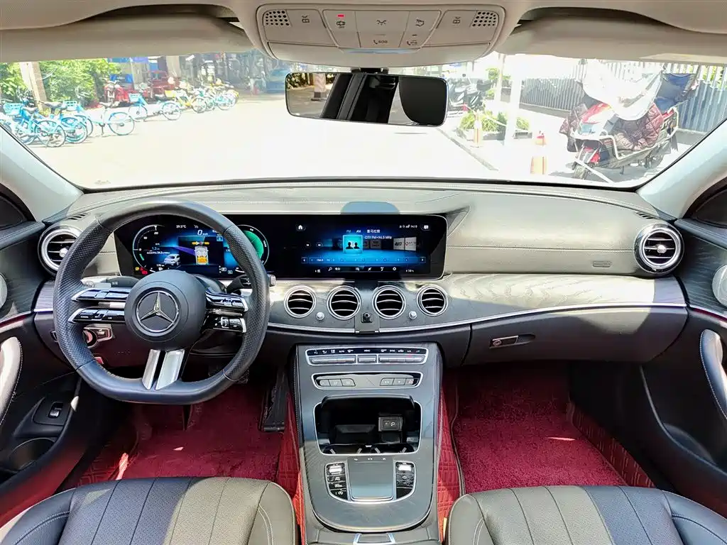 Mercedes-Benz E-Class (Import) — фото 10