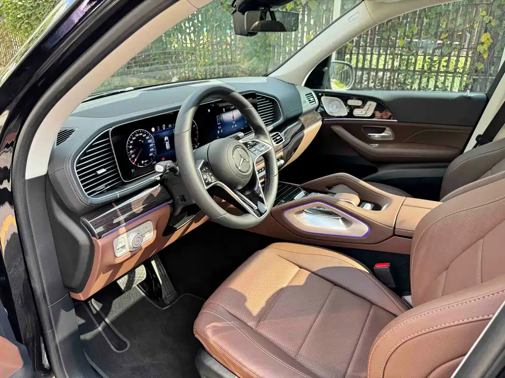 Mercedes-Benz GLE (Import) — фото 18