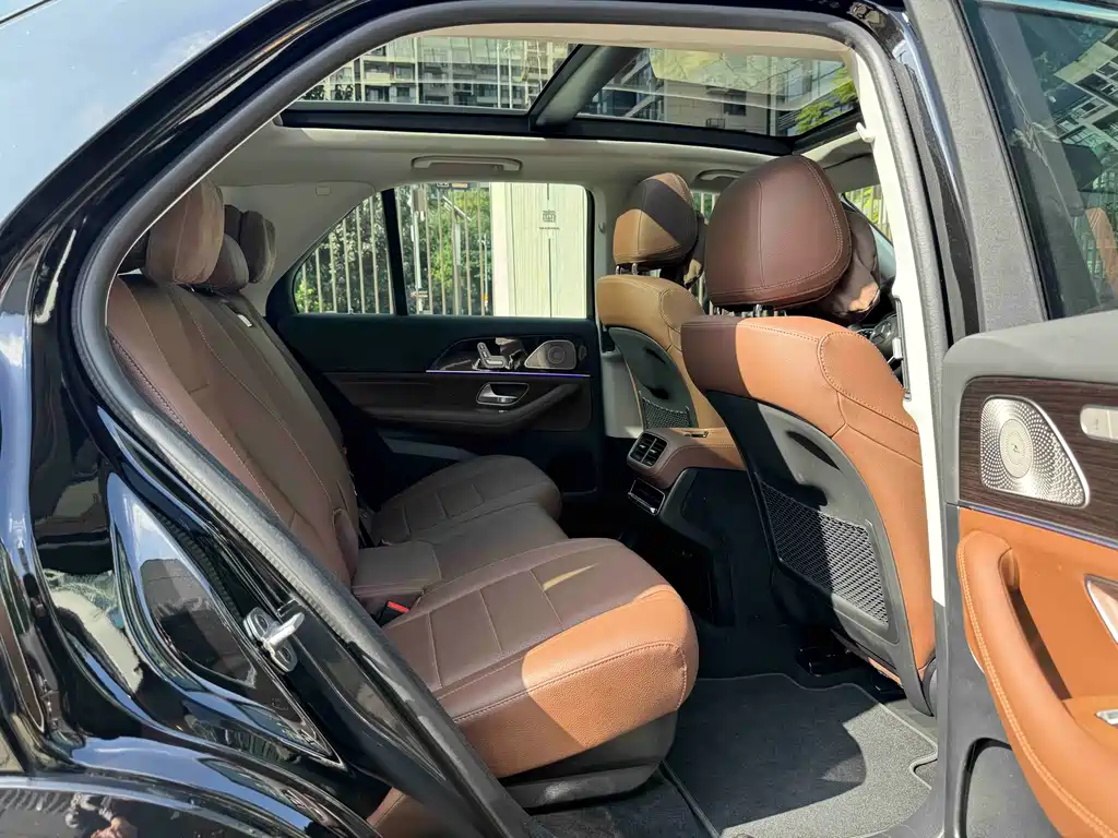 Mercedes-Benz GLE (Import) — фото 22