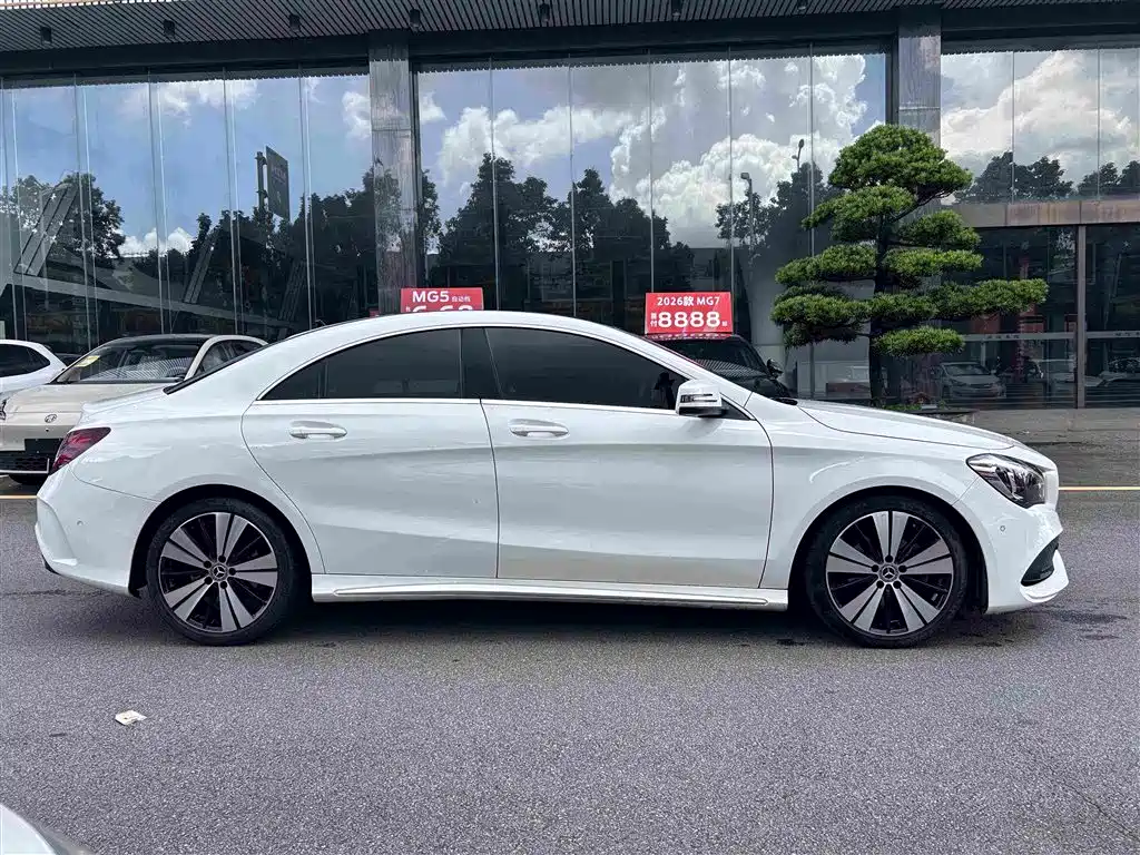 Mercedes-Benz CLA (Import) — фото 13
