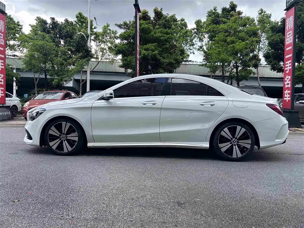 Mercedes-Benz CLA (Import) — фото 15