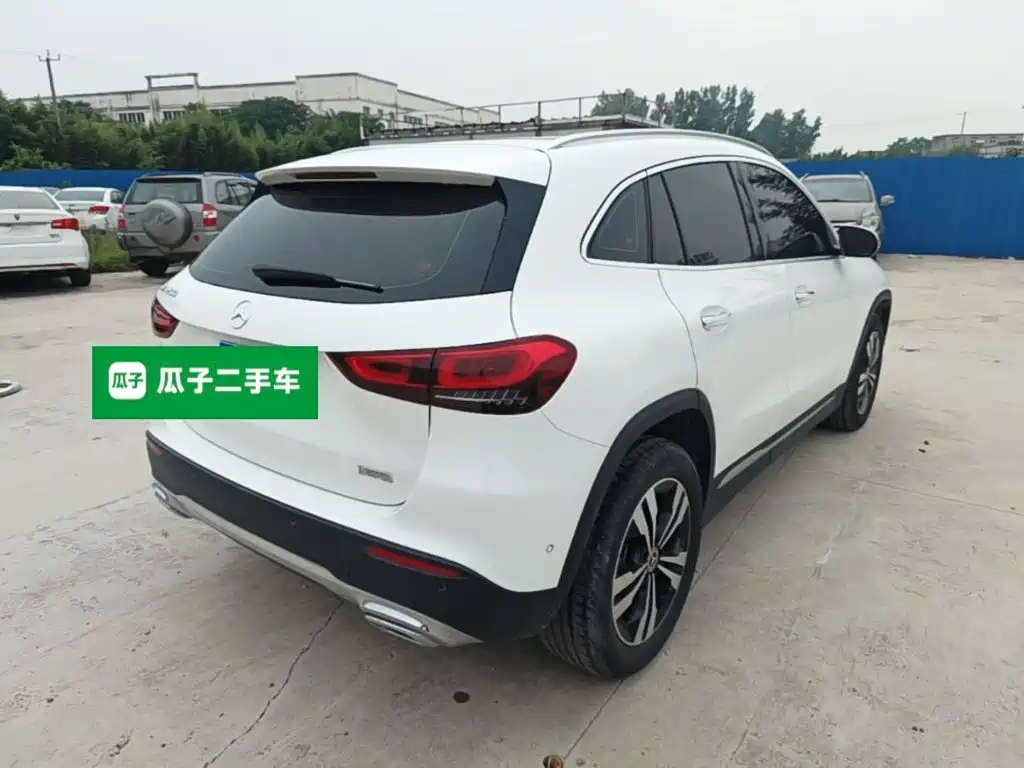 Mercedes-Benz GLA — фото 7