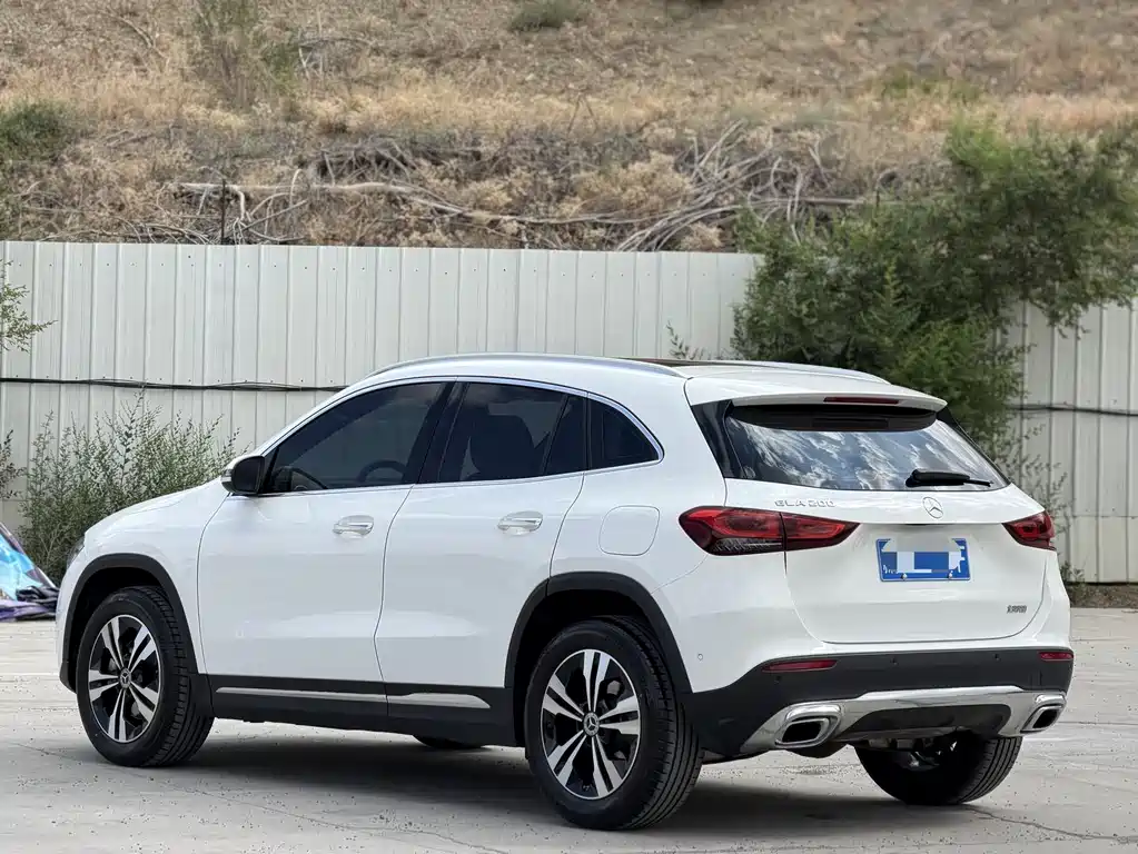 Mercedes-Benz GLA — фото 4
