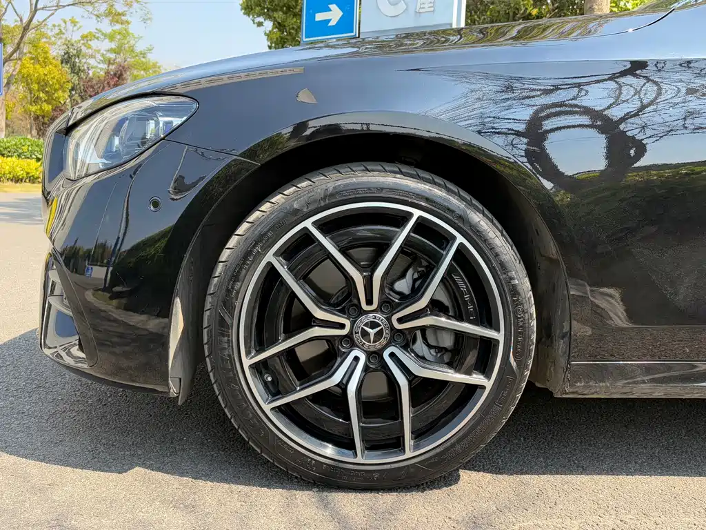 Mercedes-Benz E-Class (Import) — фото 20