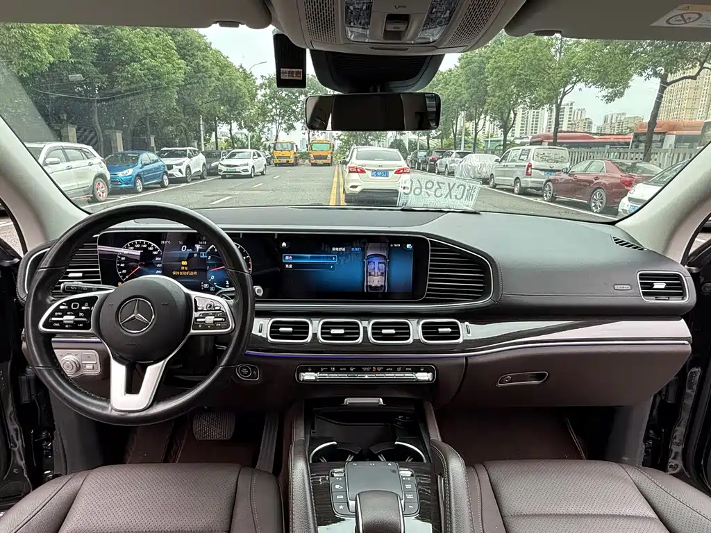 Mercedes-Benz GLE (Import) — фото 9