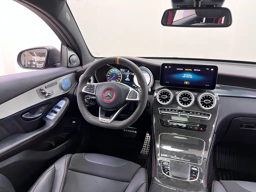 Mercedes-Benz GLC Coupe AMG — фото 15